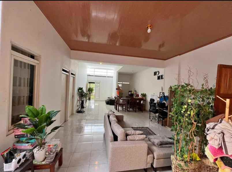 dijual rumah mangunharjo