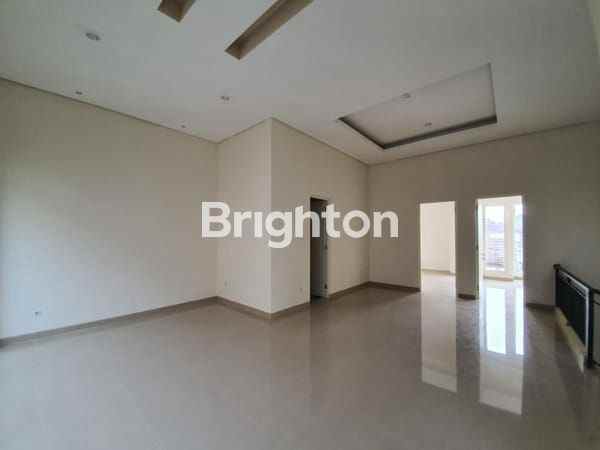 dijual rumah manyar jaya