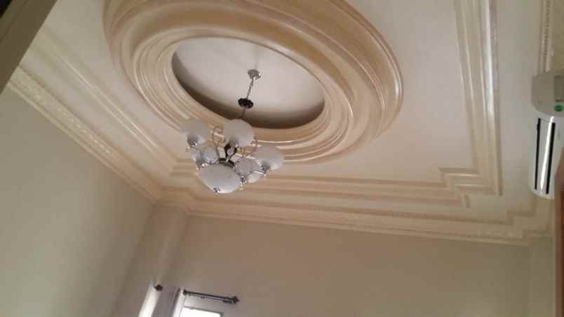 dijual rumah manyar rejo