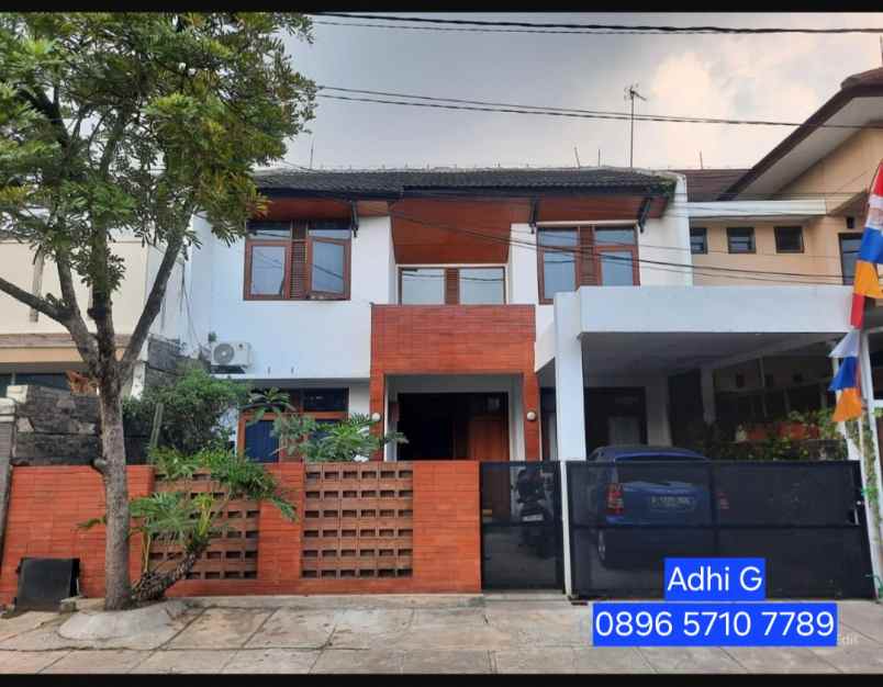 dijual rumah mewah daerah antapani bandung