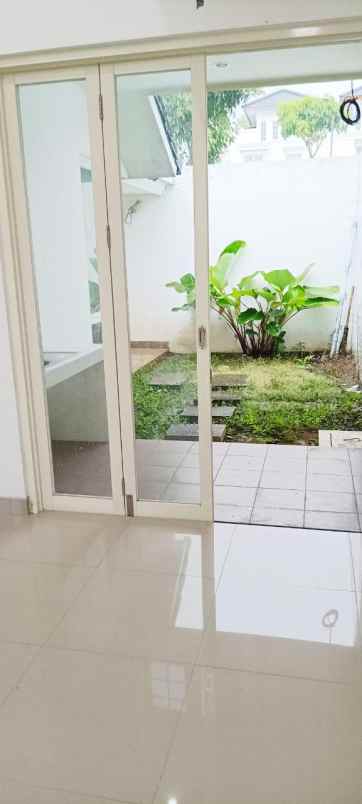 dijual rumah mewah perumahan citra garden