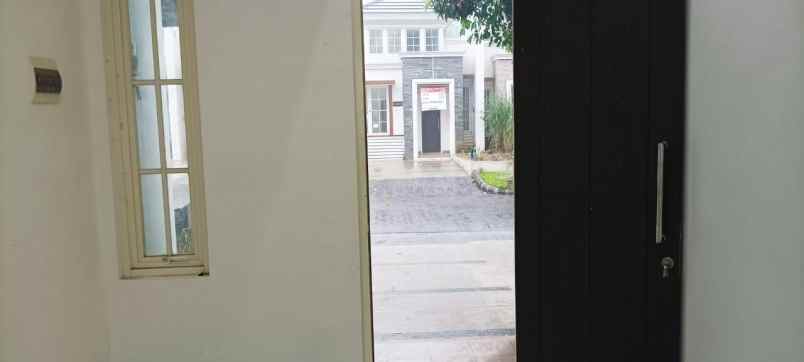 dijual rumah mewah perumahan citra garden