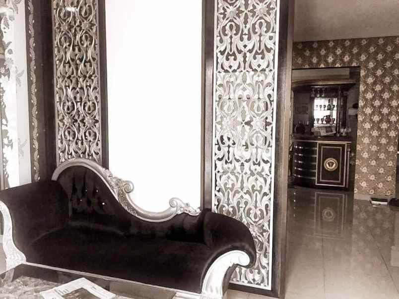 dijual rumah mewah posisi hook di cluster grand galaxy