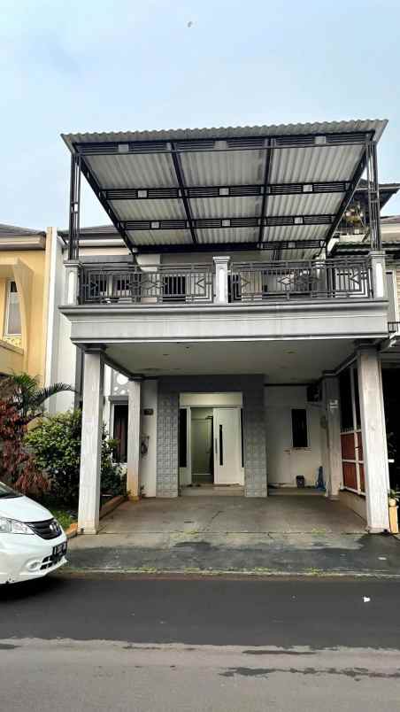 dijual rumah mewah siap huni di grand wisata