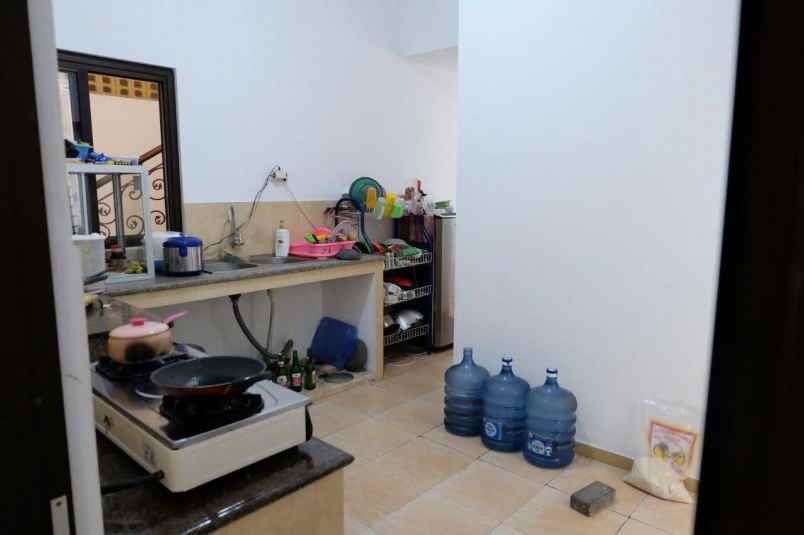 dijual rumah mojo klanggru gubeng