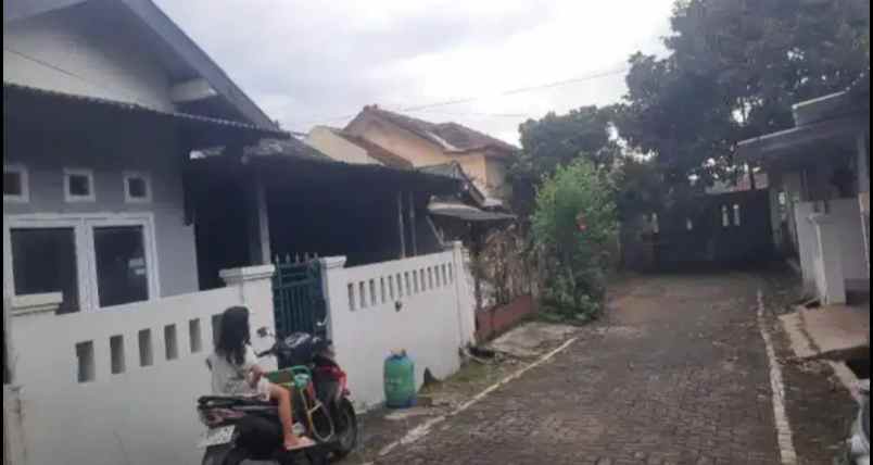 dijual rumah mulawarman