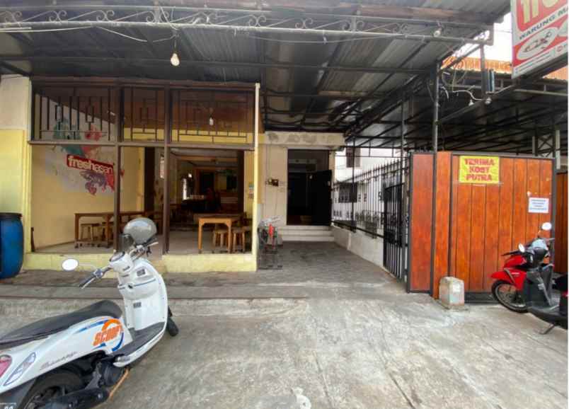 dijual rumah mulawarman raya
