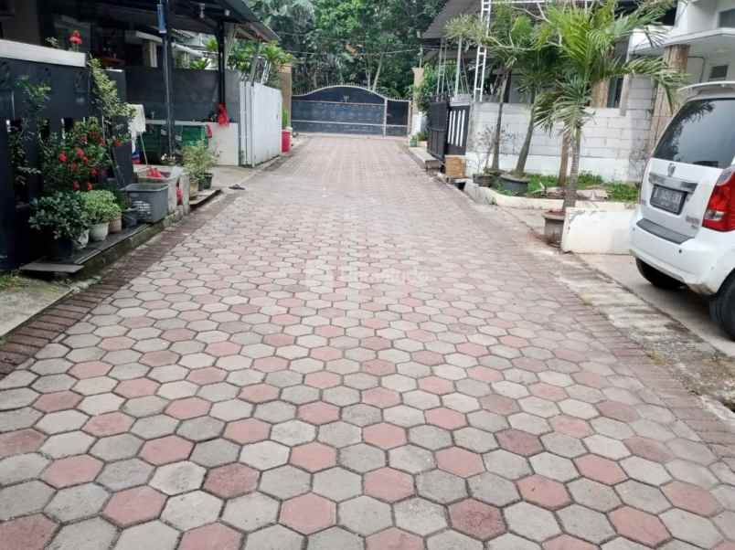 dijual rumah mustika jaya