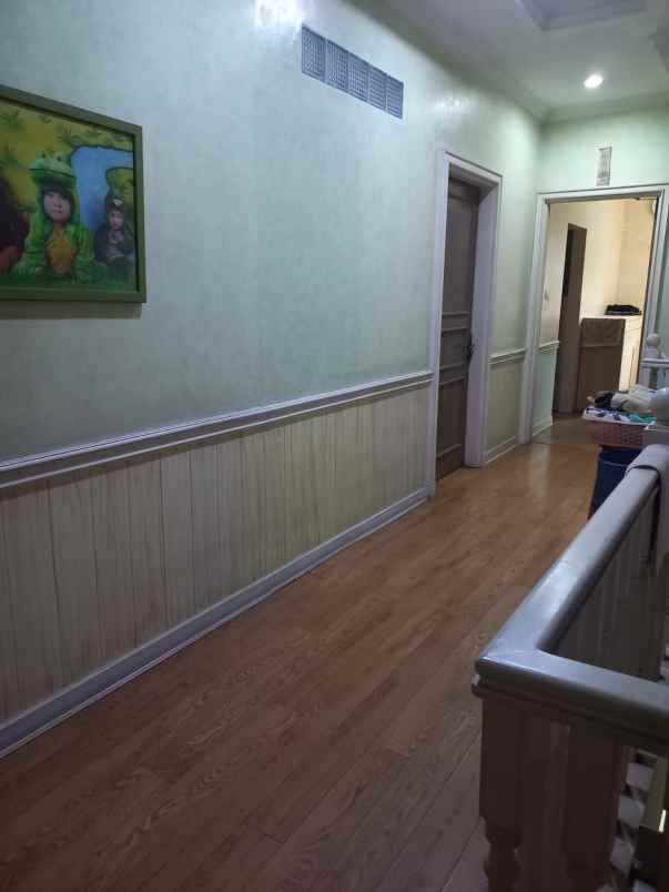 dijual rumah mutiara taman palem