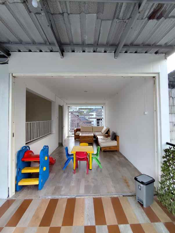 dijual rumah ngaglik