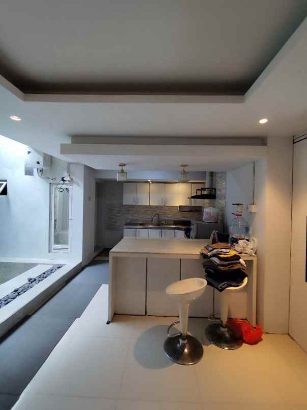 dijual rumah ngaglik