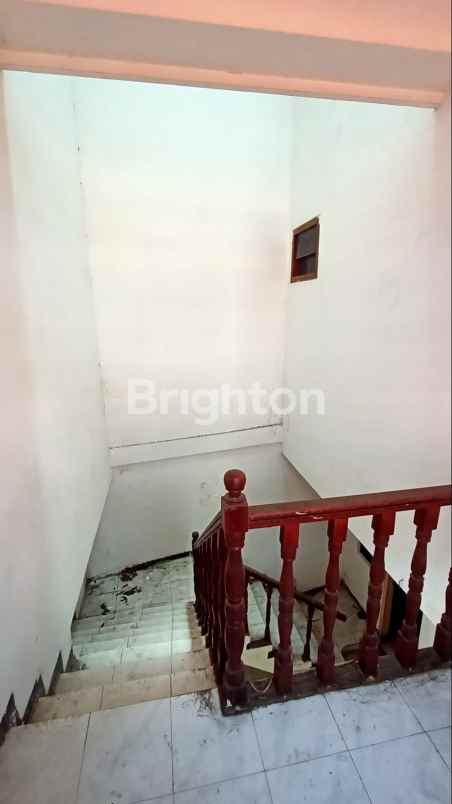 dijual rumah pacar kembang