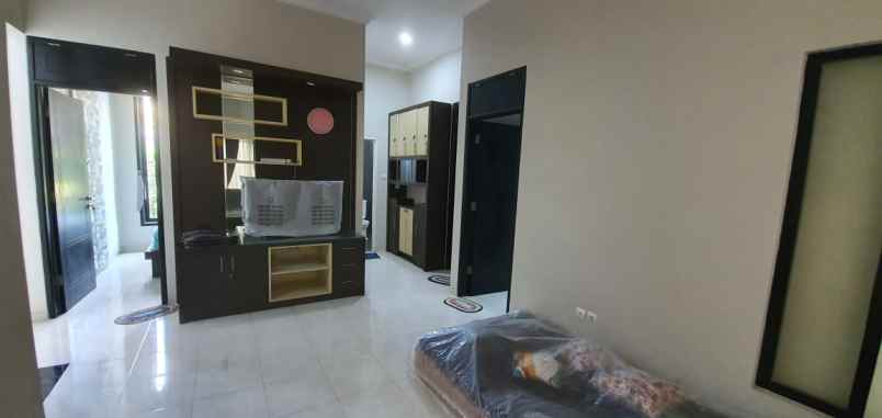 dijual rumah pandanwangi