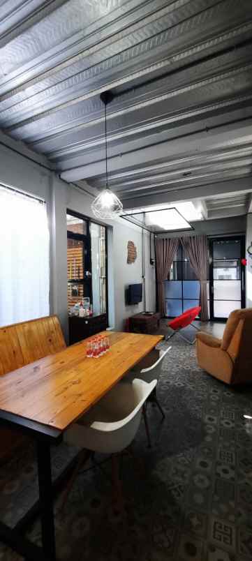 dijual rumah pandanwangi sulfat kota malang