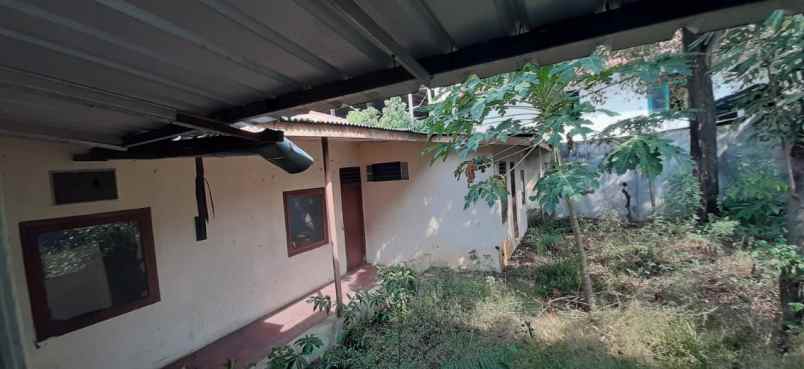 dijual rumah pd bambu