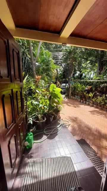 dijual rumah pejompongan