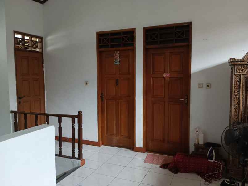 dijual rumah pejompongan