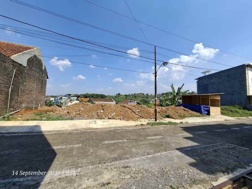 dijual rumah permata grafika