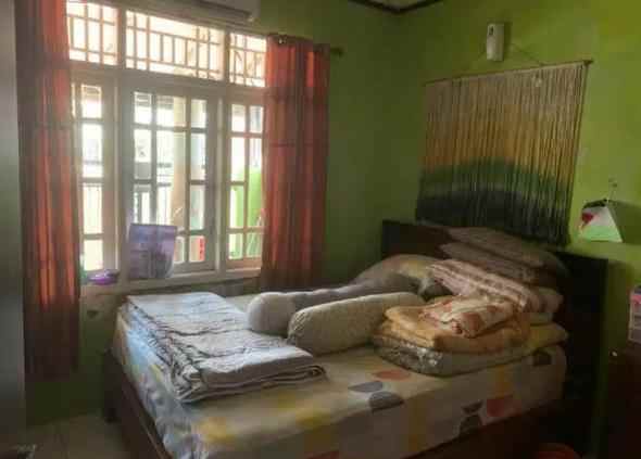 dijual rumah perum pemda blok d2 no 1