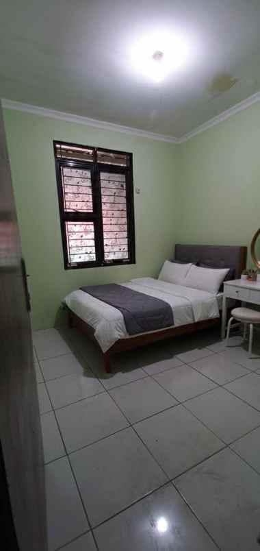 dijual rumah perum pesona laguna 2