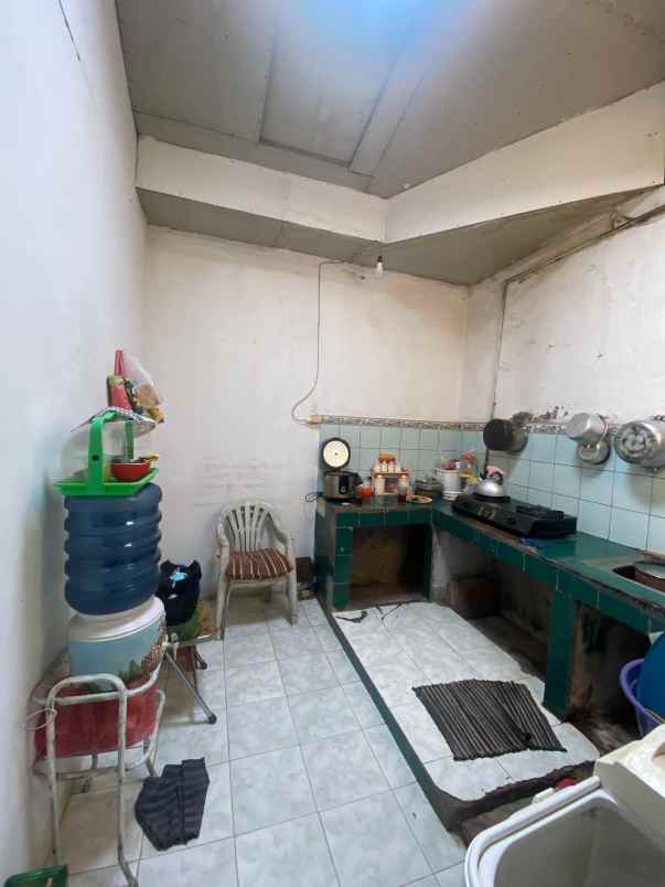 dijual rumah perum puspa raya graha