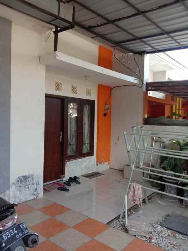 dijual rumah perumahan bukit sekar