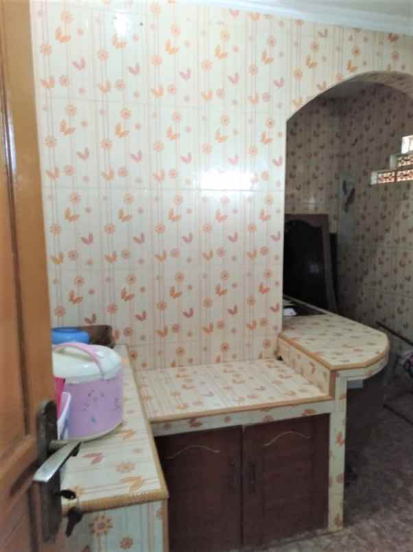 dijual rumah perumahan perumnas klender