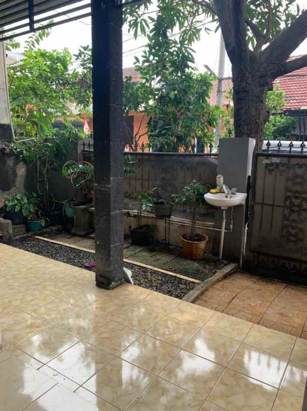 dijual rumah perumahan sukatani permai