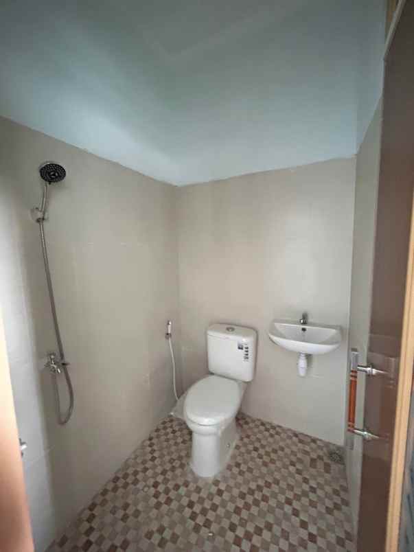 dijual rumah perwira bekasi kota