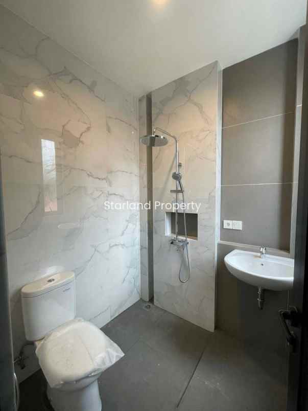 dijual rumah pesanggrahan