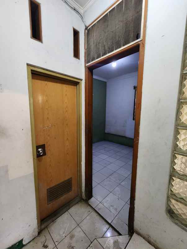 dijual rumah pisangan ciputat tangsel