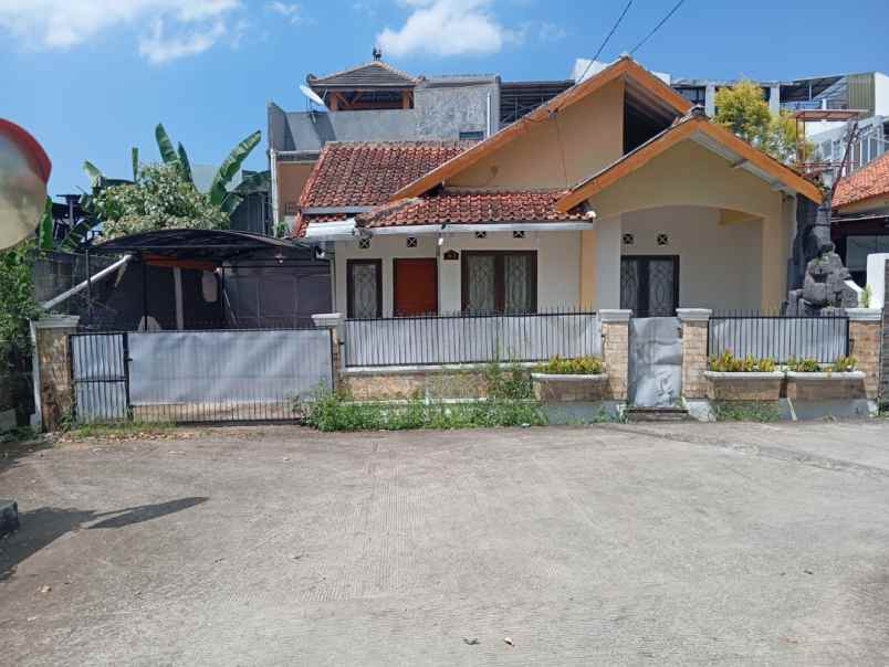 dijual rumah pondok bunga sariwangi