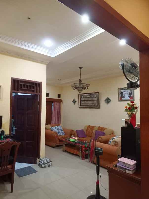 dijual rumah pondok cabe ilir