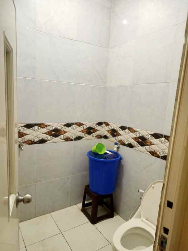 dijual rumah pondok cabe ilir