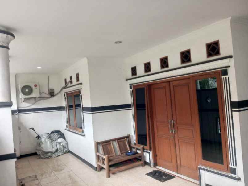 dijual rumah pondok cipta bintara