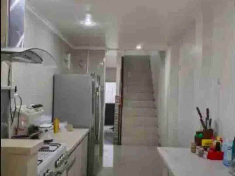 dijual rumah pondok kopi