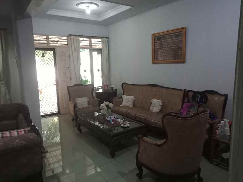 dijual rumah pondok melati