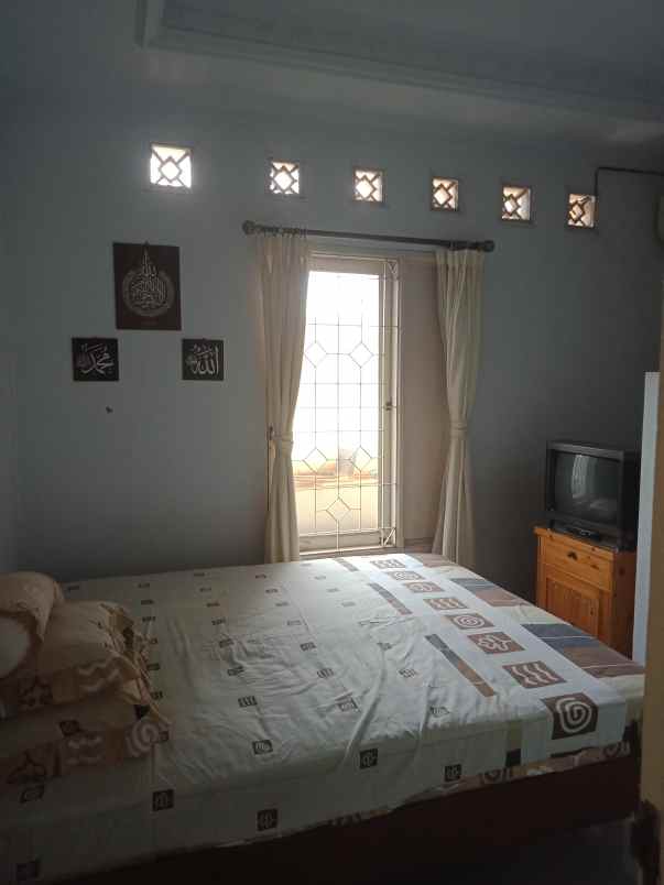 dijual rumah pondok melati