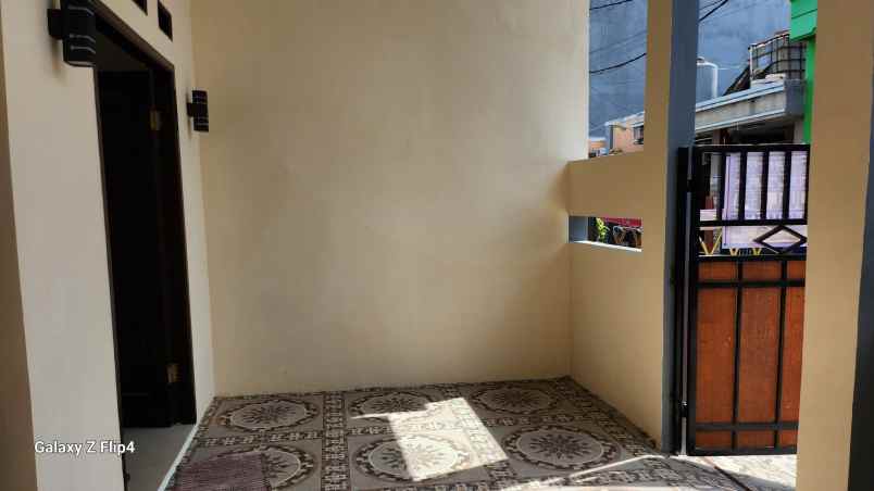 dijual rumah pondok ungu permai sektor