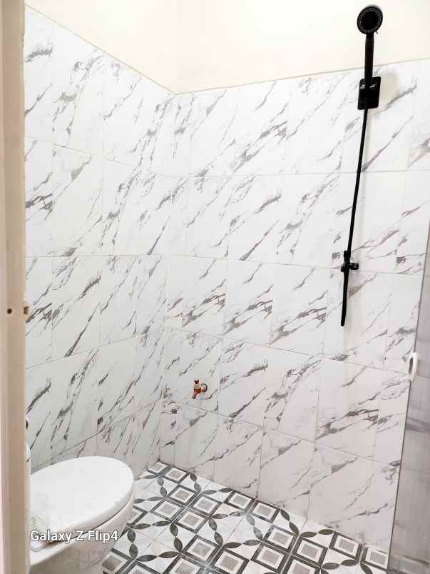 dijual rumah pondok ungu permai sektor