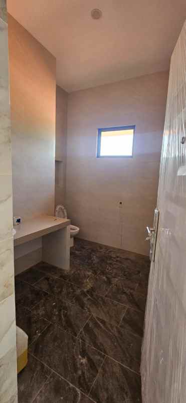 dijual rumah radio dalam