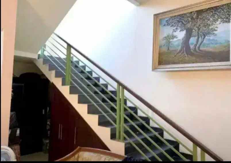 dijual rumah rawamangun