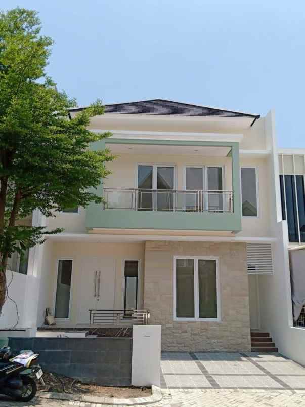 dijual rumah royal residence wiyung surabaya barat