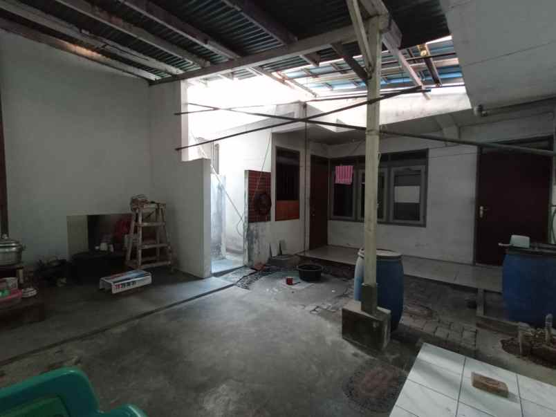 dijual rumah rungkut asri utara
