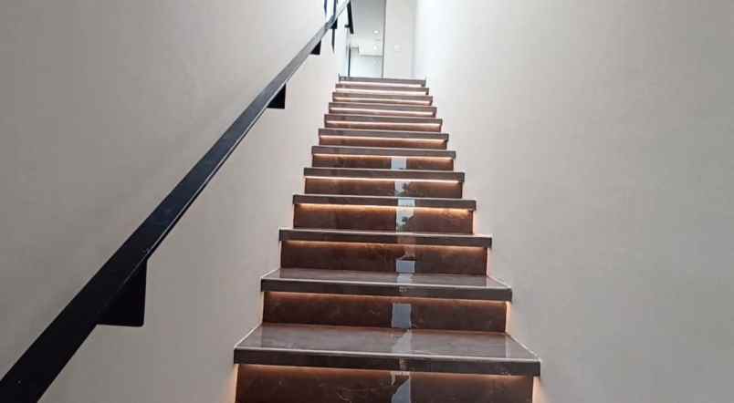 dijual rumah sawangan depok jawa barat