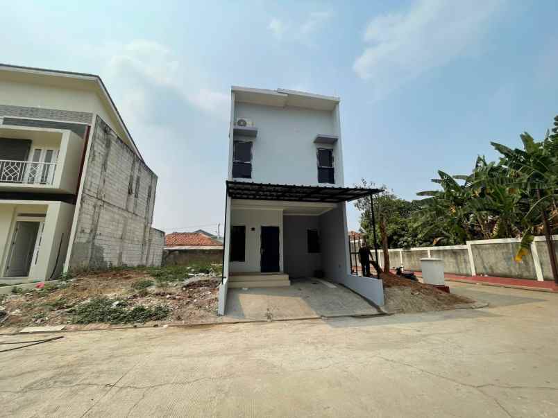 dijual rumah serpong tangerang selatan
