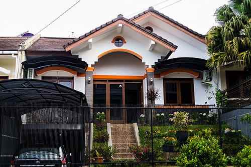 dijual rumah setiabudi setiabudhi