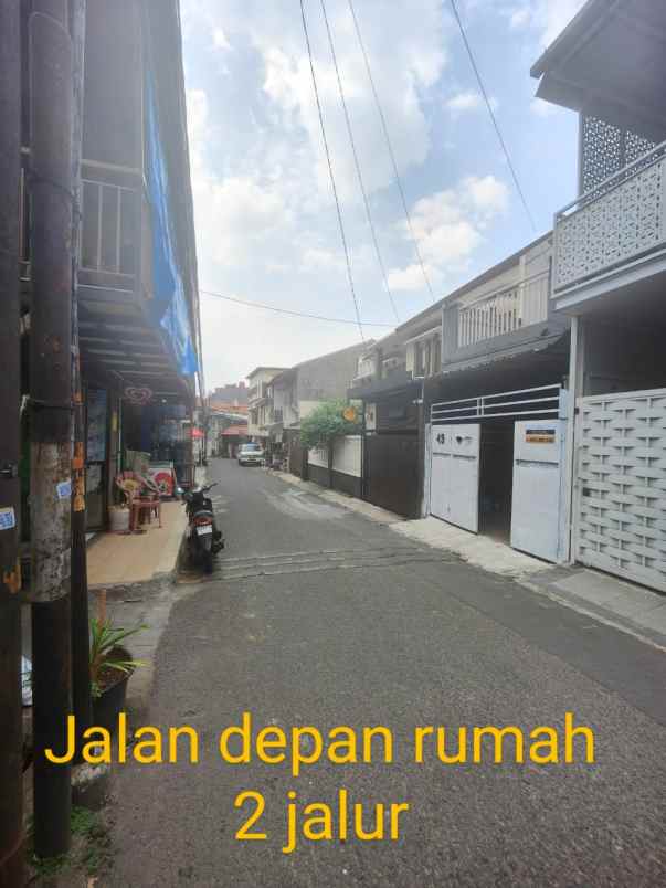 dijual rumah siap huni dibawah pasaran