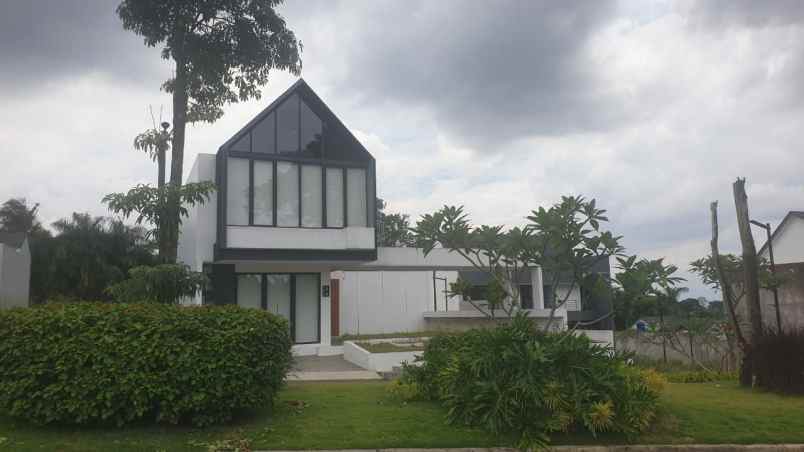 dijual rumah smart valley dago