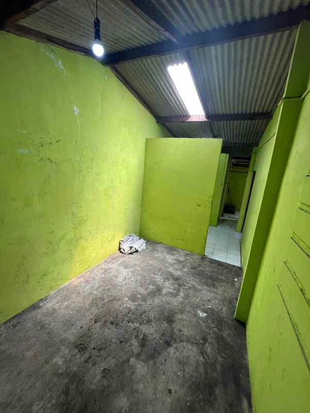 dijual rumah spbu balecatur